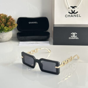 Chanel_WMNS_051_Gold_Black