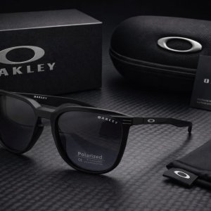 Oakley Mens Eye Wear
