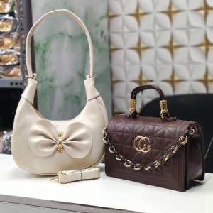Fancy Ladies Handy+Slingbag 2 PCS Combo set