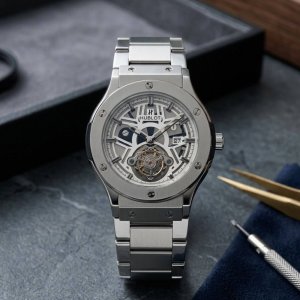 Mens Hublot Skeleton Collection Watch Date Display Feature